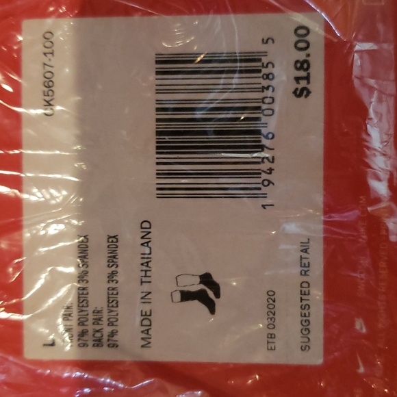 NIKE Sneaker Socks - Still in packs, never opened,  size L (9-12) - Picture 2 of 5